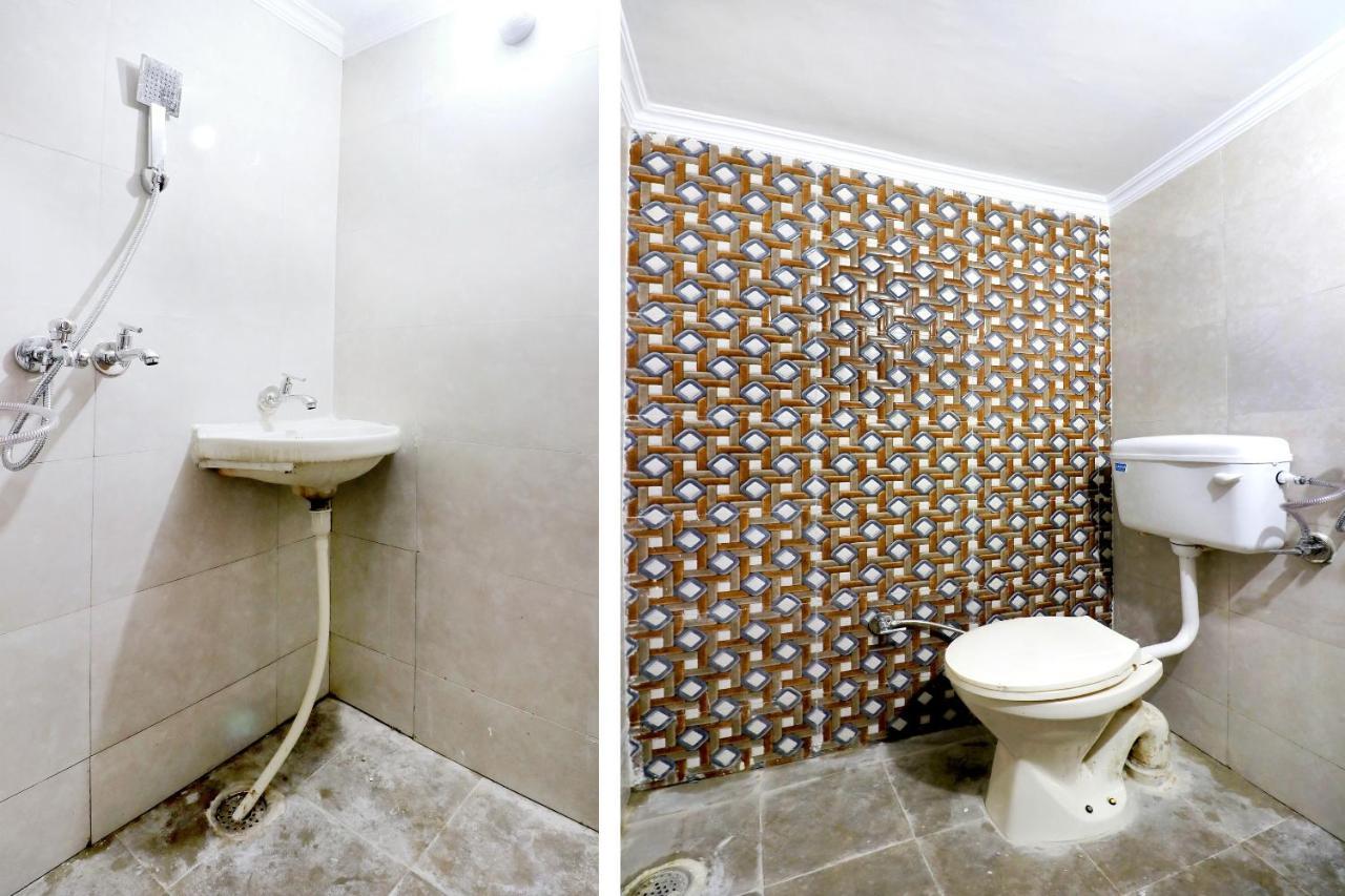 Spot On 44679 Hotel Samrat Sohana Экстерьер фото